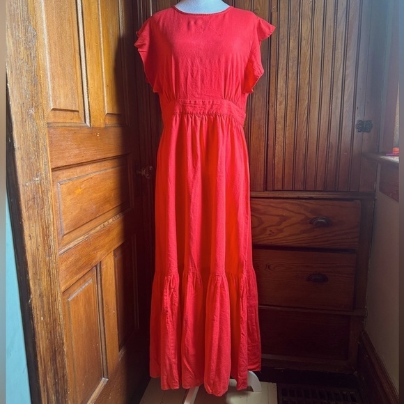 For Cynthia Dresses & Skirts - For Cynthia Linen/Viscose Blend Size Medium Red Maxi Dress